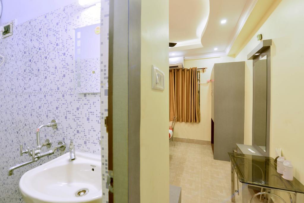 Golden Heaven Hotel